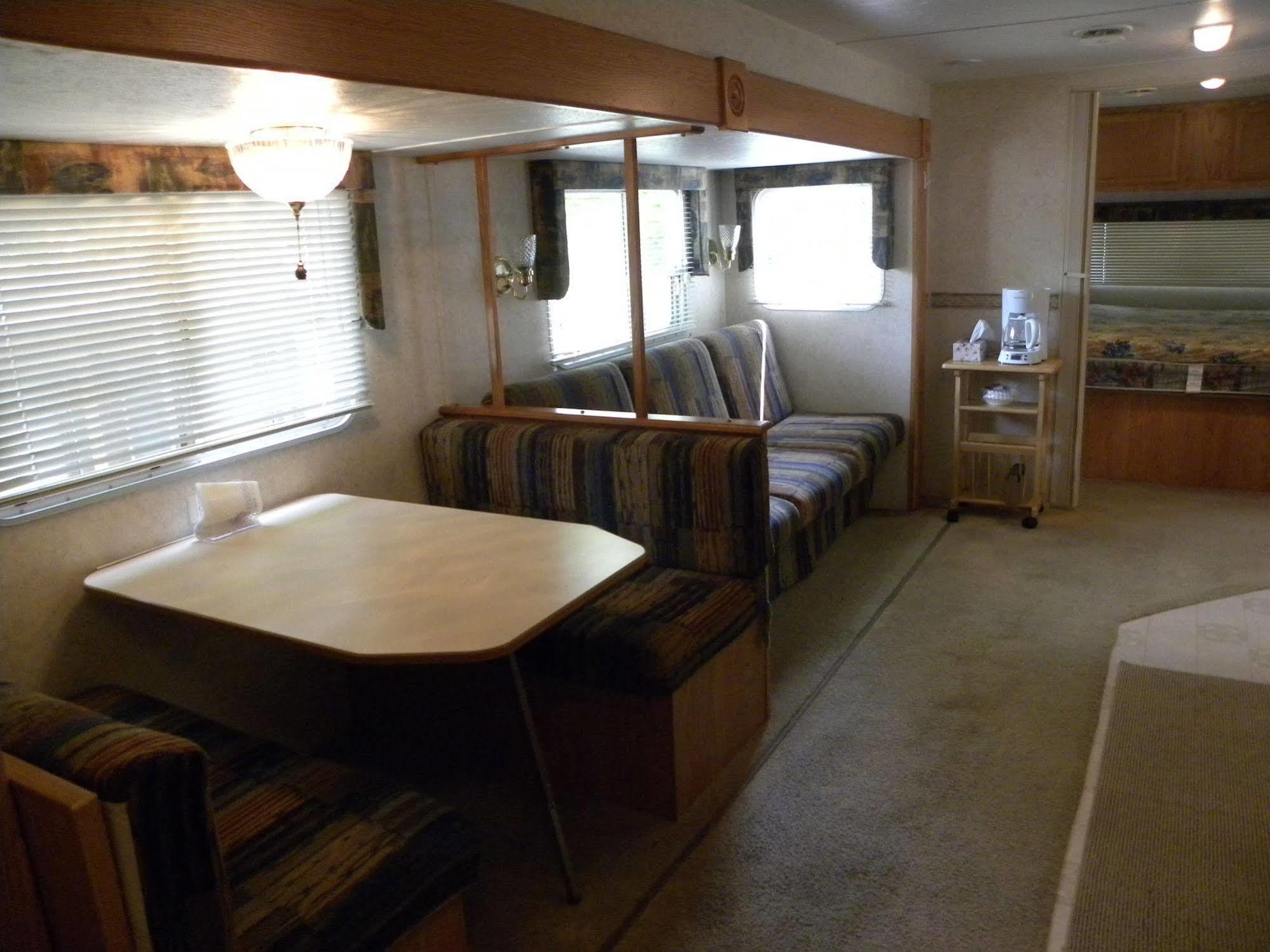 Countryside Campground Apartamento Mogadore Exterior foto