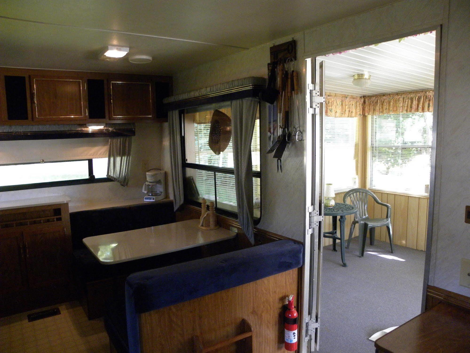 Countryside Campground Apartamento Mogadore Exterior foto